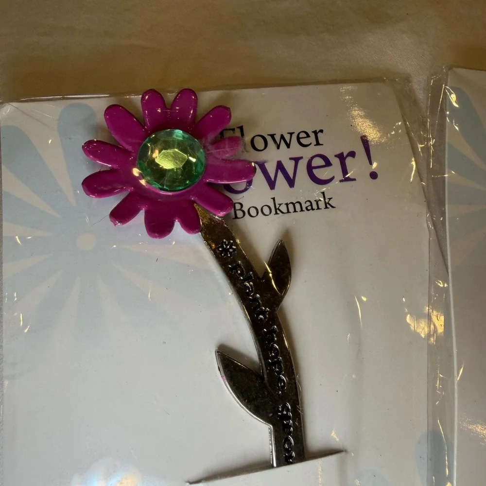 Gifts Plus Inc Flower Power Metal Bookmark Set 5 Pink Daisy Rhinestone  NEW